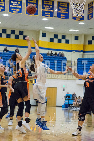 pryor_vs_tahlequah_basketball-3257