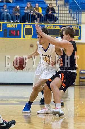 pryor_vs_tahlequah_basketball-3395