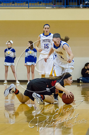 pryor vs skiatook basketball